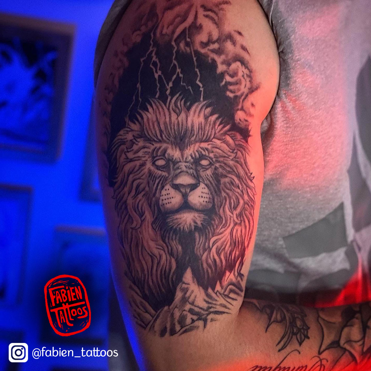 tatoueur-strasbourg-lion-fabien-tattoos