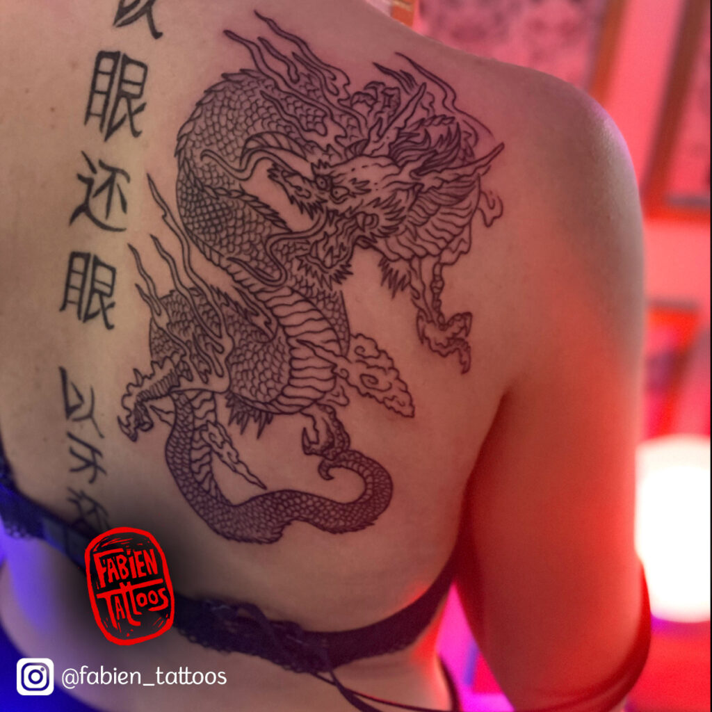 Tatouage Dragon traditionnel japonais tatoueur strasbourg