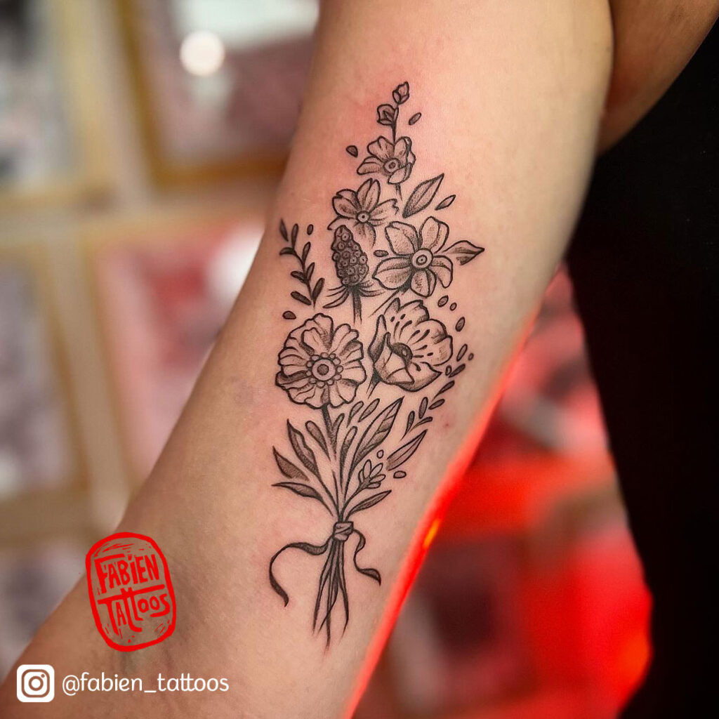 Tatouage bouquet fleurs strasbourg fabien tattoos