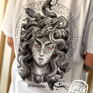 T shirt Médusa Tatoueur Strasbourg Fabien Tattoos 180 grammes blanc bio vegan